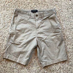 Men’s American Eagle shorts